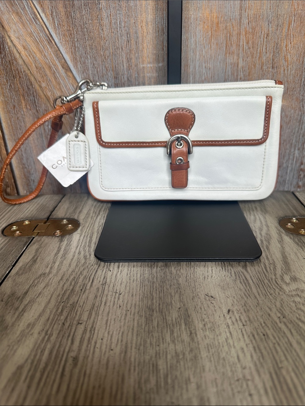 Coach Vintage White/Saddle Brown Leather Large Soho Skinny Wristlet Wallet